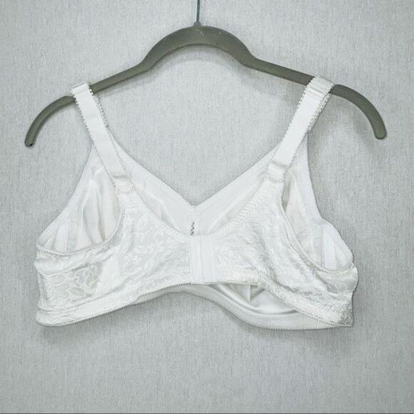 Bali Double Support Spa Closure Wireless Bra 3372 - Picture 3 of 8